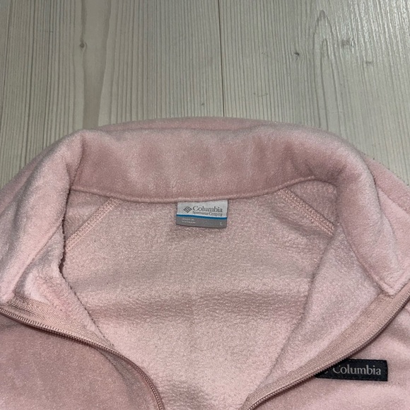 Columbia Women's Light Pink Fleece Jacket - Picture 5 of 7